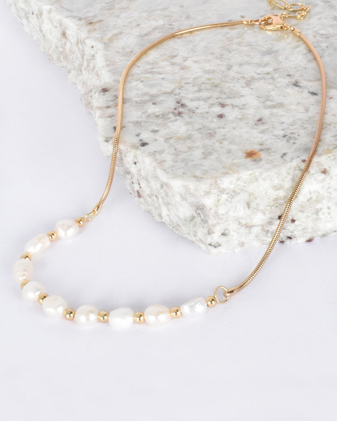 Pearl Metal Bead Necklace