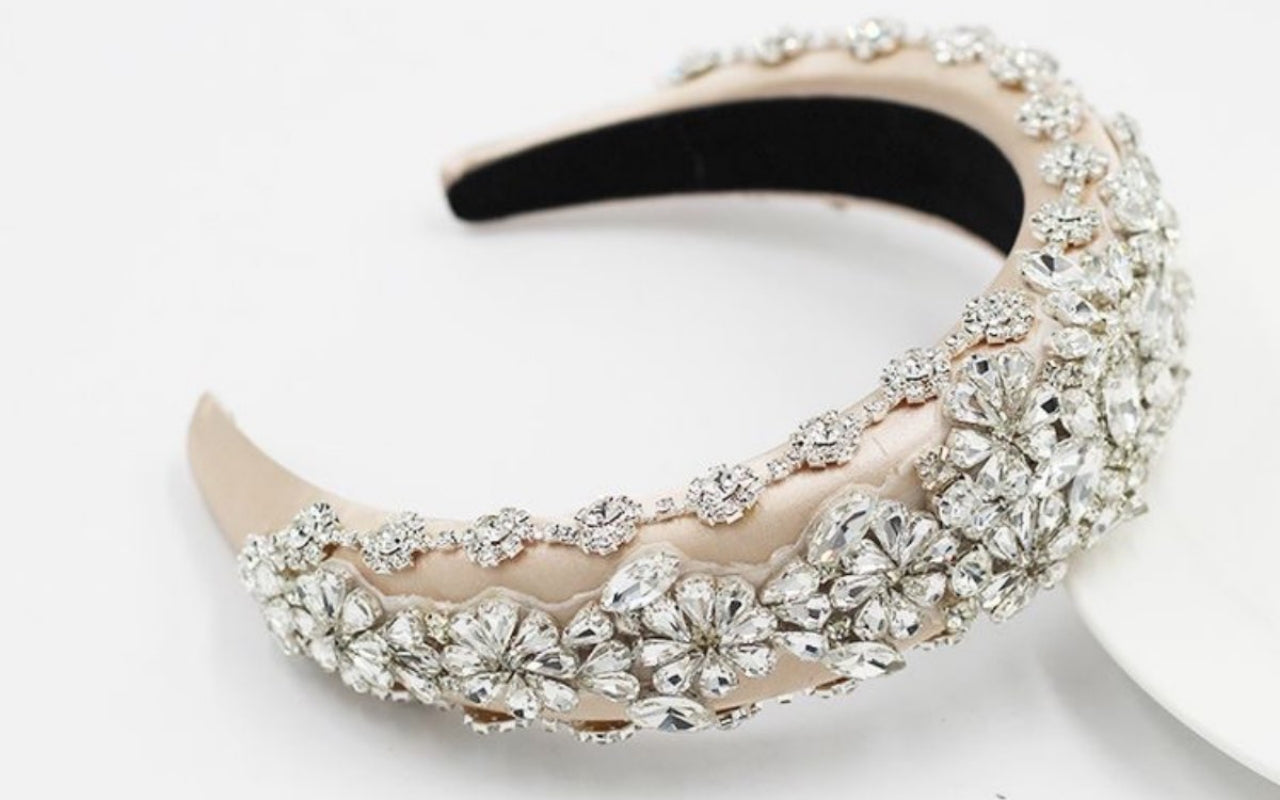 Bridal hair accessories that will make you look exceptionally beautiful