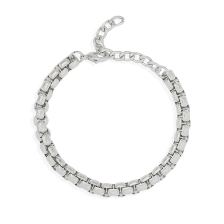 Larger box chain bracelet in brushed silver made from Zinc alloy