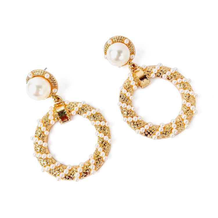 Pearl stud with hoop drop  in gold alloy o