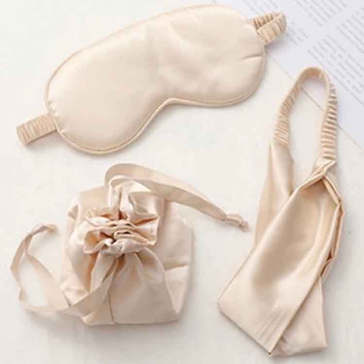 Satn Eye Mask Set Including Headband and Satin Drawstring Bag in Pink in Champagne